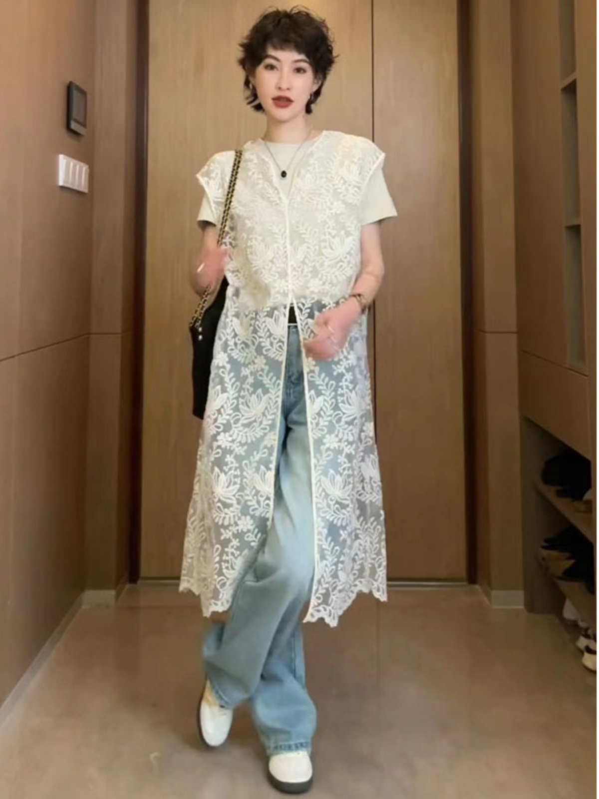 Embroidery Vest - Vestido Midi de Renda Estilo Francês