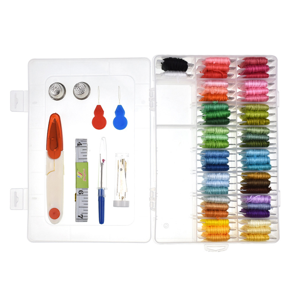 Embroidery Free Pattern - Kit de Bordado com 50 Peças