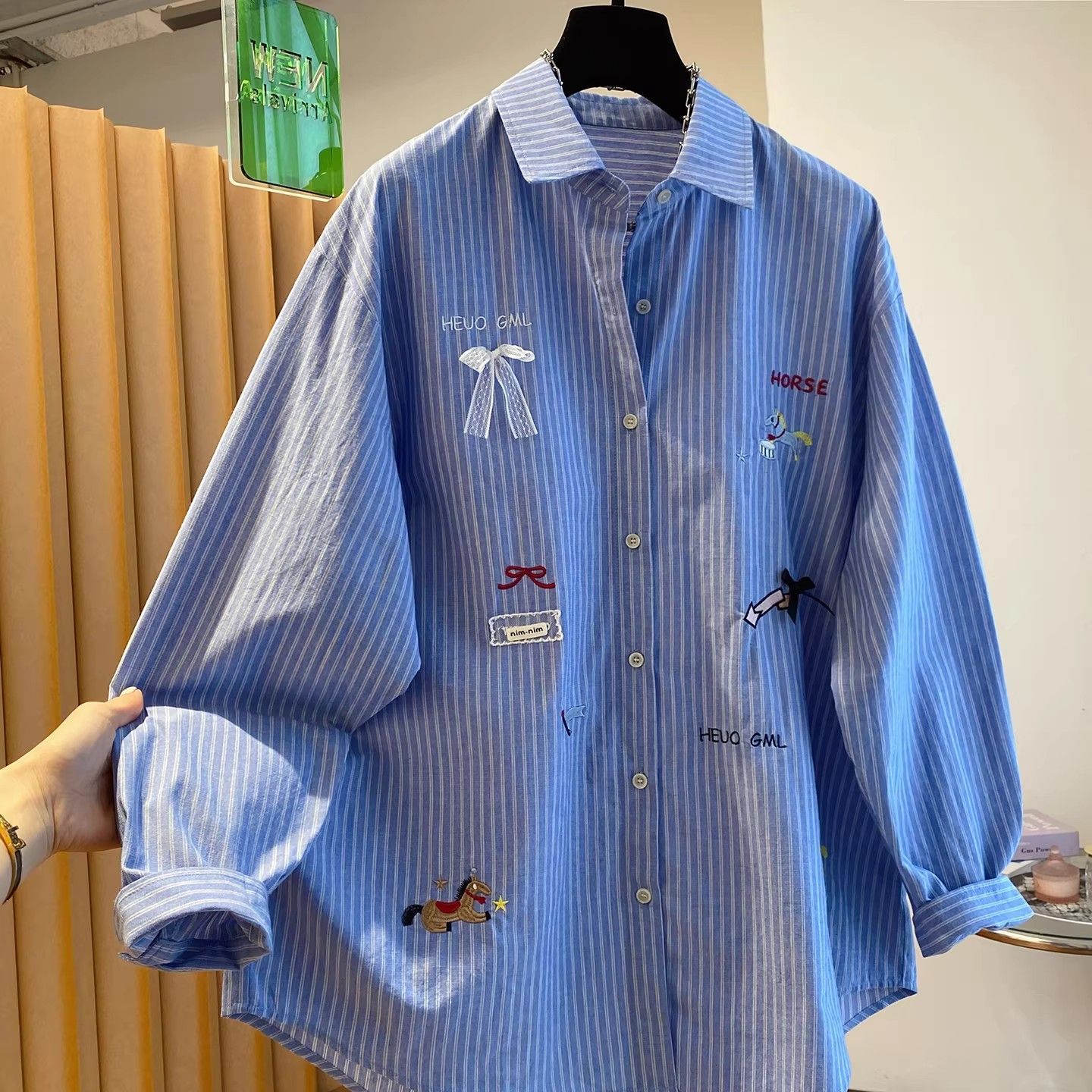 Embroidery Jacket - Camisa Feminina Coreana Azul Bordada Listrada