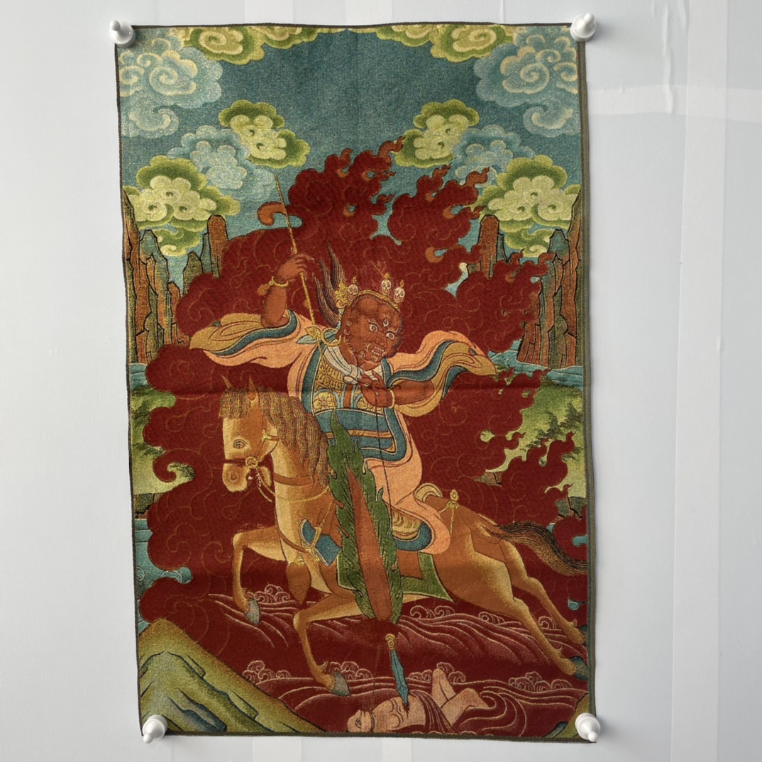 Tela Suspensa Thangka de 35 po - Embroidery Horse avaliação e preço