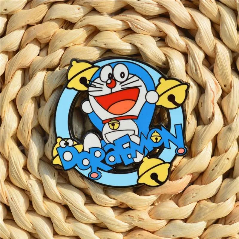 Broche de Mochila Doraemon de  - Embroidery Simple avaliação e preço