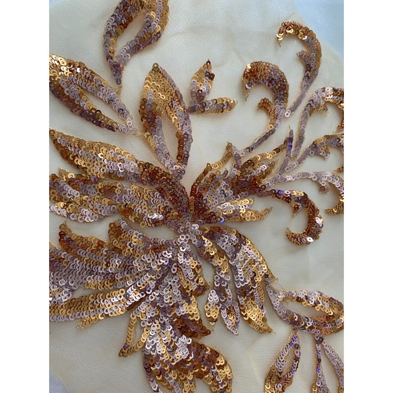Apliques de Renda Bordada com  - Embroidery Underlay avaliação e preço