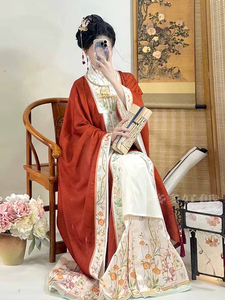 Conjuntos de Hanfu da Dinastia - Embroidery Horse avaliação e preço
